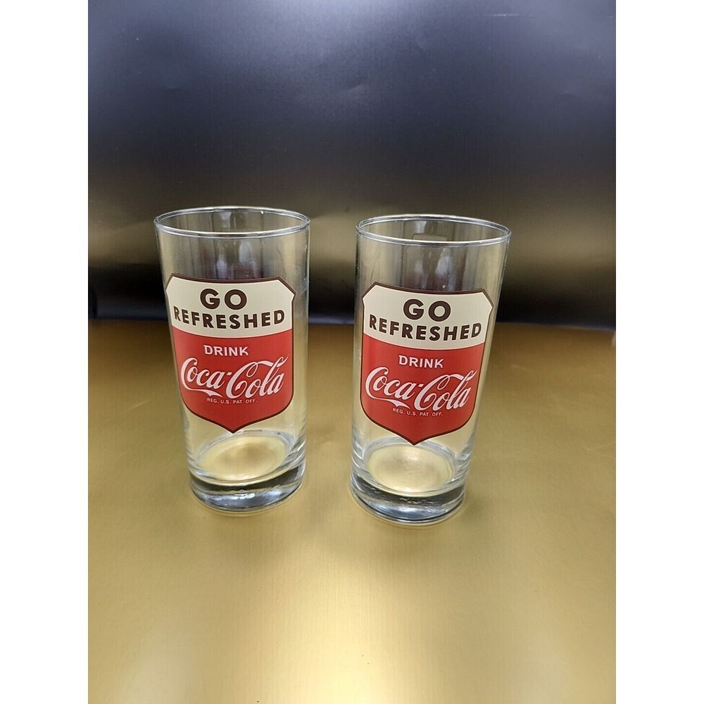 Lot of 2 Coca Cola Drinking Glasses Go Refreshed 16 oz Clean.